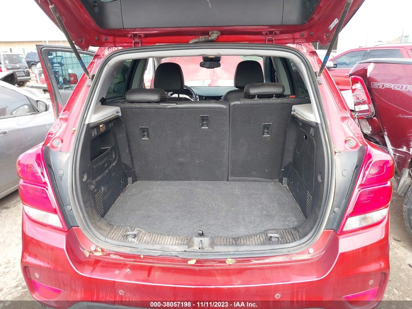 VIN 3GNCJLSBXJL382544 2018 CHEVROLET TRAX LT