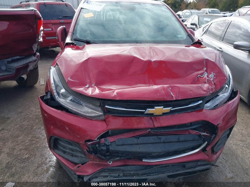 VIN 3GNCJLSBXJL382544 2018 CHEVROLET TRAX LT