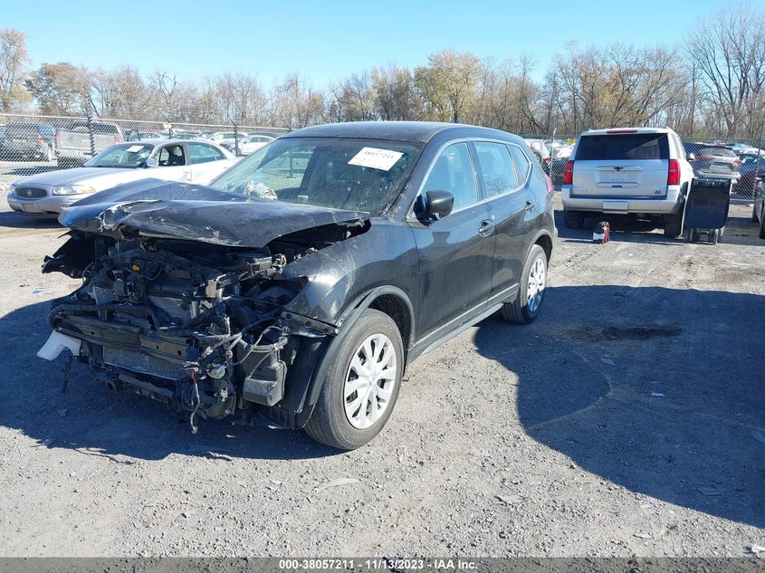 VIN KNMAT2MT2JP578489 2018 NISSAN ROGUE S/SV