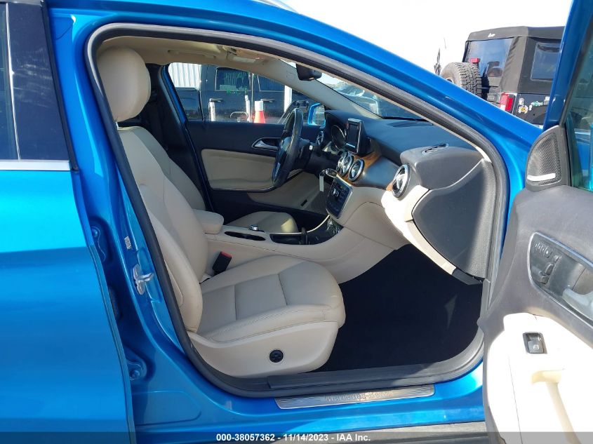 2015 MERCEDES-BENZ GLA 250 4MATIC - WDCTG4GB5FJ102317