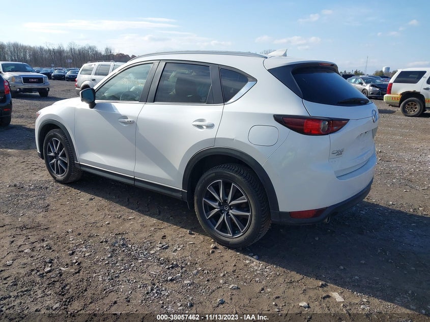 VIN JM3KFBCM7J0447807 2018 MAZDA CX-5 TOURING