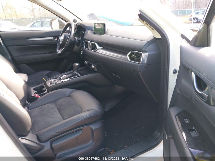 VIN JM3KFBCM7J0447807 2018 MAZDA CX-5 TOURING