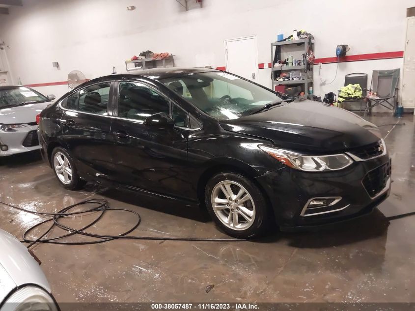 2017 CHEVROLET CRUZE LT AUTO - 1G1BE5SM9H7118485
