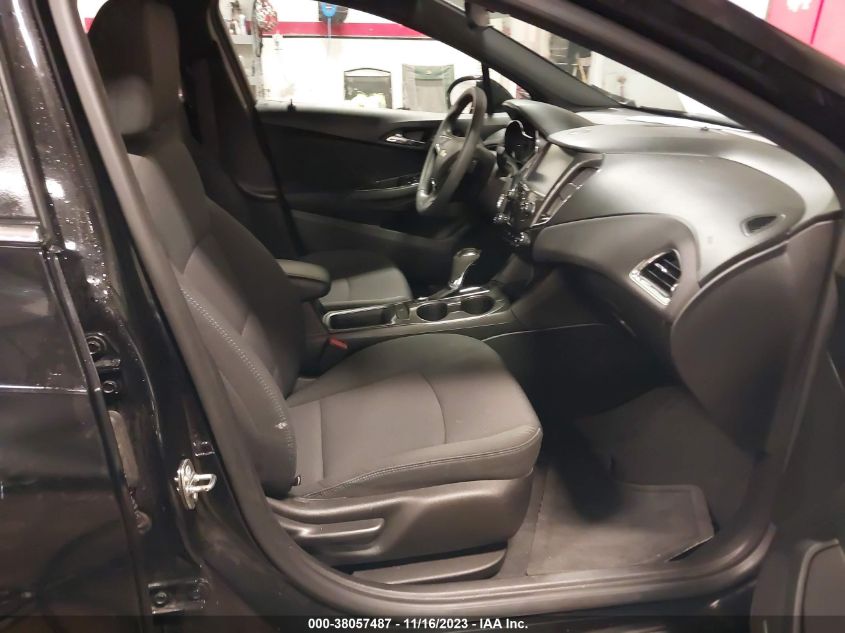 2017 CHEVROLET CRUZE LT AUTO - 1G1BE5SM9H7118485