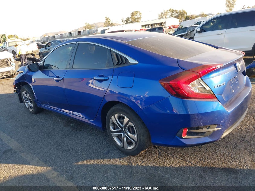 VIN 2HGFC2F55JH604657 2018 HONDA CIVIC LX
