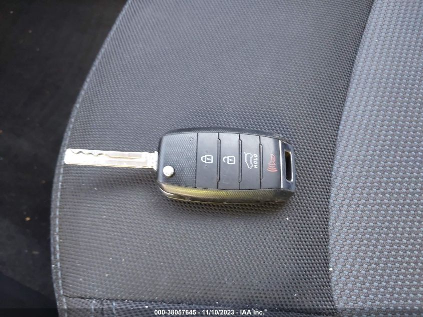 2015 KIA SPORTAGE LX - KNDPB3AC4F7725233