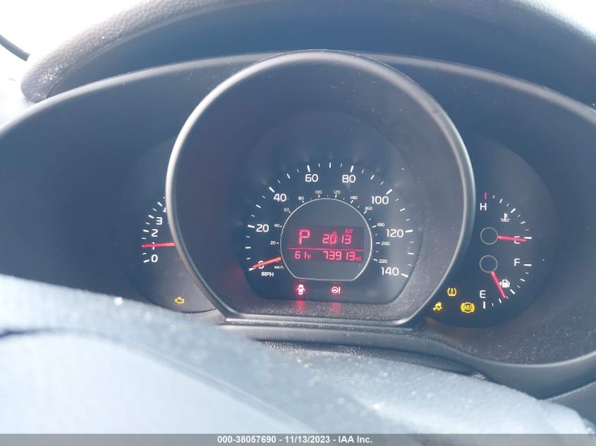 2015 KIA SOUL + - KNDJP3A50F7164117