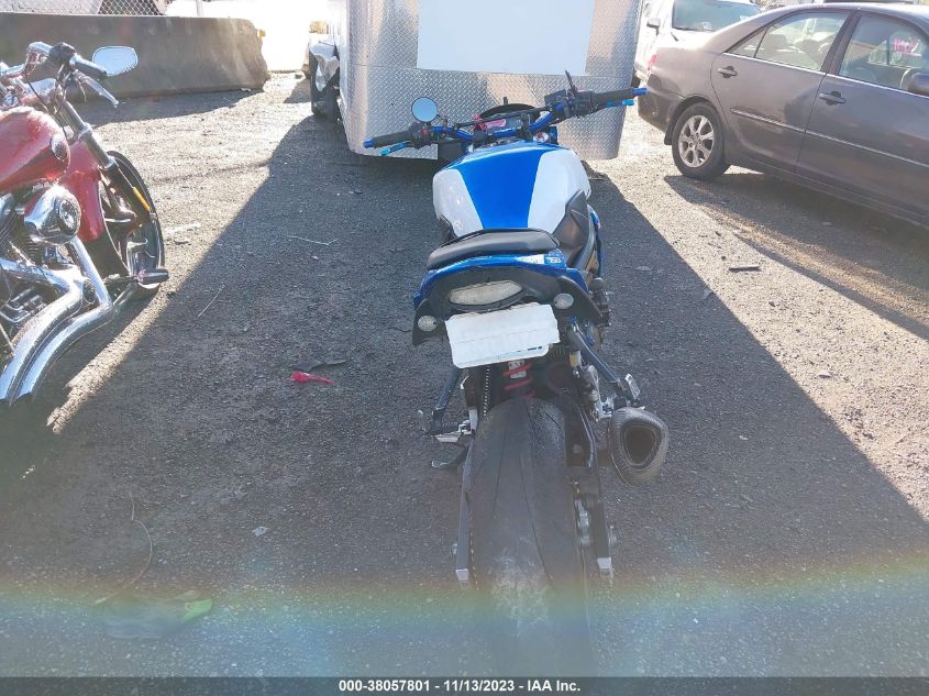 2015 SUZUKI GSX-S750 JS1GR7NA7F2101803