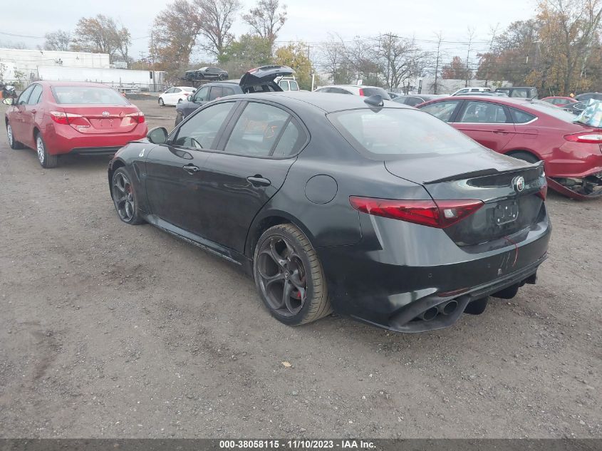 2018 ALFA ROMEO GIULIA QUADRIFOGLIO - ZARFAEAVXJ7587272