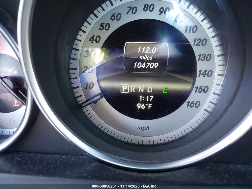 2013 MERCEDES-BENZ C 250 SPORT/LUXURY - WDDGF4HB5DA837357