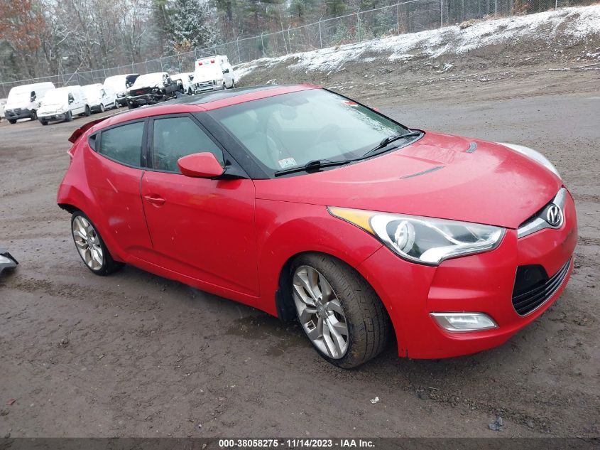 2013 HYUNDAI VELOSTER BASE W/GRAY - KMHTC6AD4DU122573