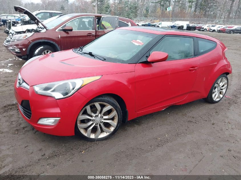 2013 HYUNDAI VELOSTER BASE W/GRAY - KMHTC6AD4DU122573