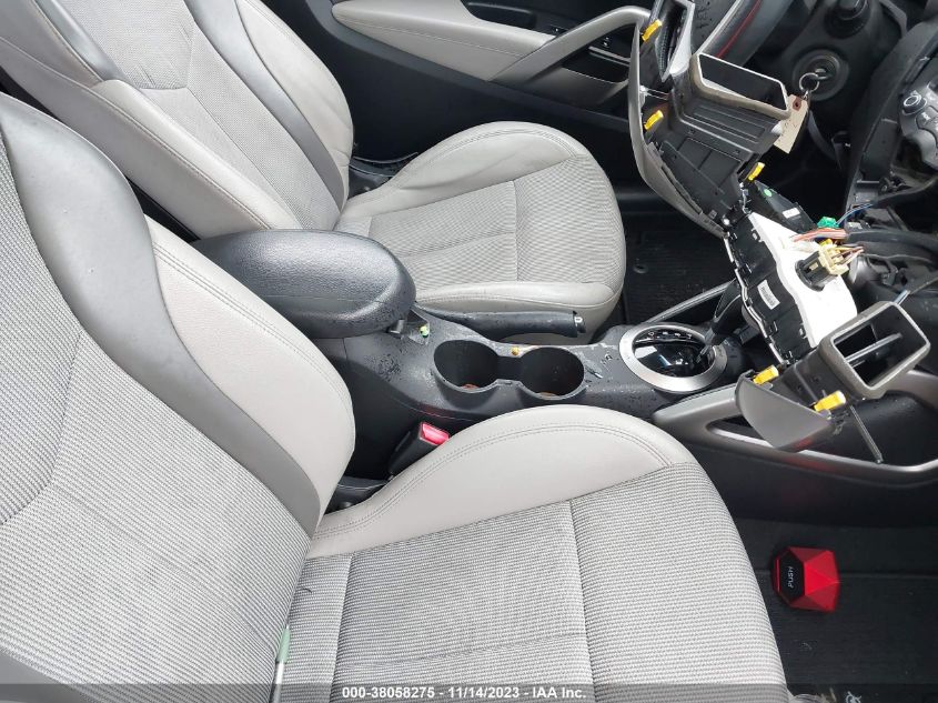 2013 HYUNDAI VELOSTER BASE W/GRAY - KMHTC6AD4DU122573