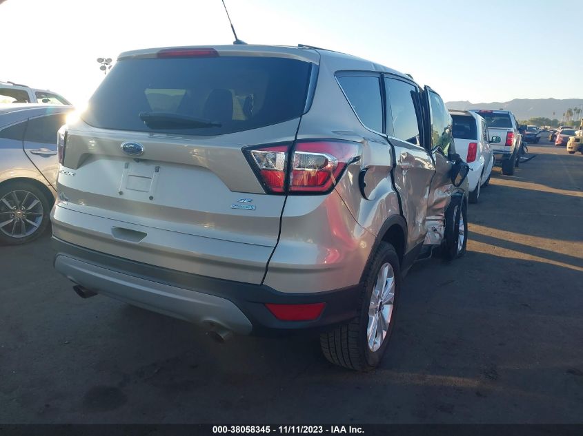 2017 FORD ESCAPE SE - 1FMCU0G96HUE74489