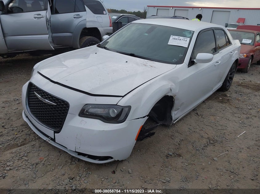 VIN 2C3CCABG9KH585488 2019 CHRYSLER 300 S