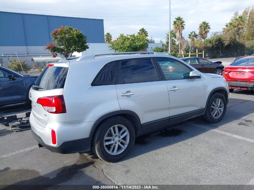 2014 KIA SORENTO LX - 5XYKTCA67EG465008