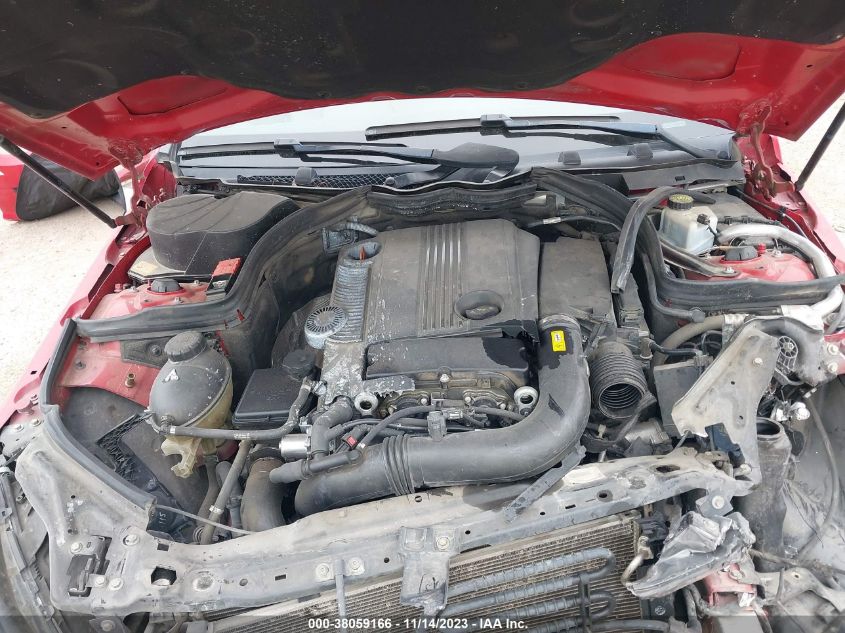 2014 MERCEDES-BENZ C 250 SPORT/LUXURY - WDDGF4HB1EA967749