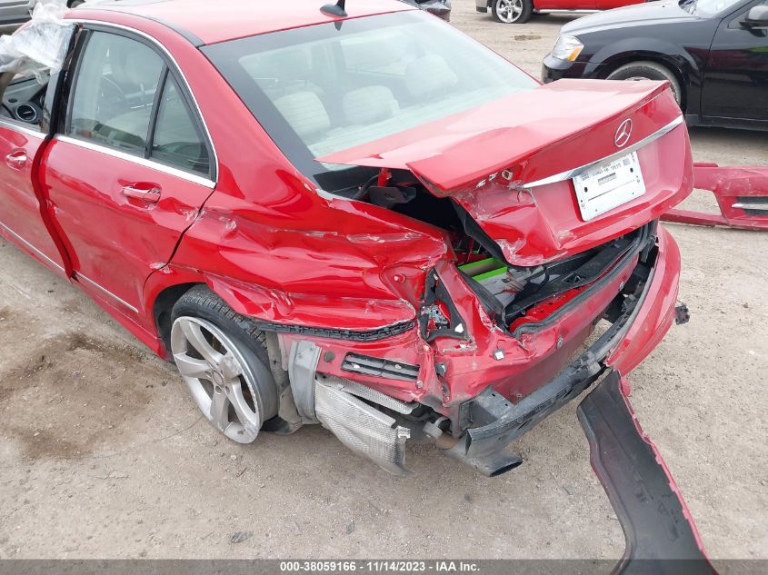 2014 MERCEDES-BENZ C 250 SPORT/LUXURY - WDDGF4HB1EA967749