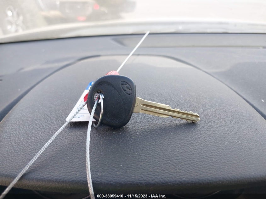 VIN 5NPD74LFXHH094598 2017 HYUNDAI ELANTRA SE