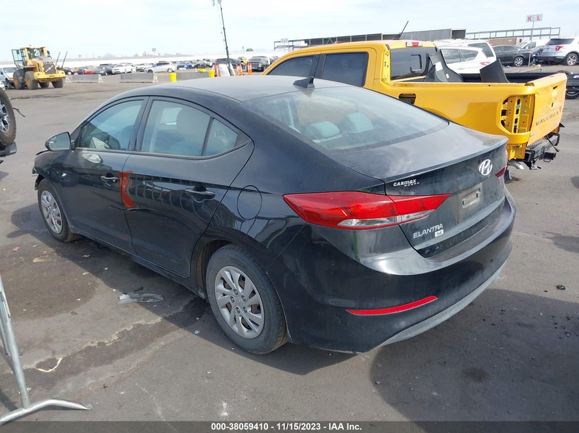 VIN 5NPD74LFXHH094598 2017 HYUNDAI ELANTRA SE
