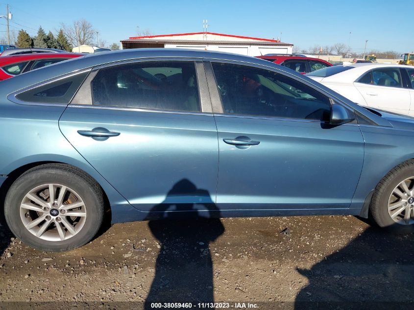 2016 HYUNDAI SONATA 2.4L SE - 5NPE24AF3GH282397