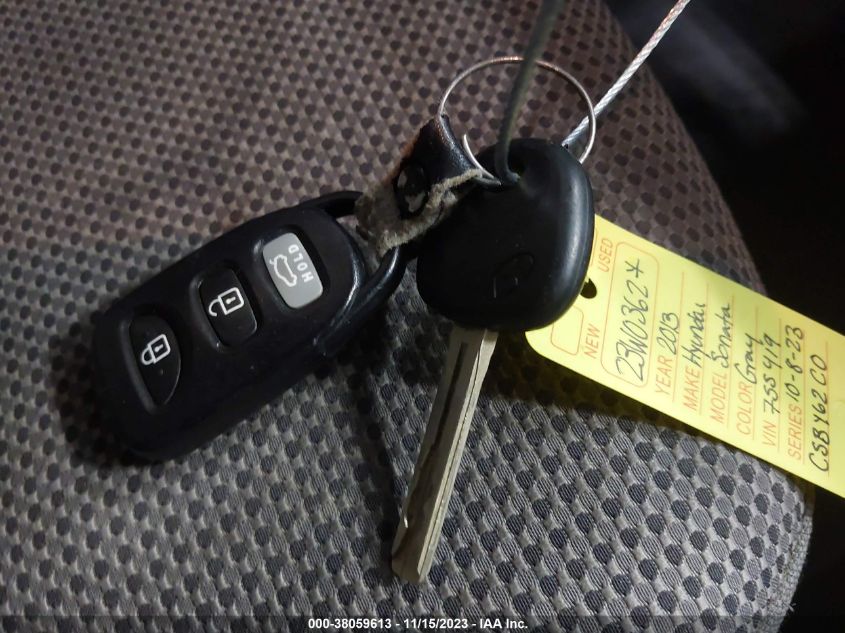 2013 HYUNDAI SONATA GLS - 5NPEB4AC6DH755419