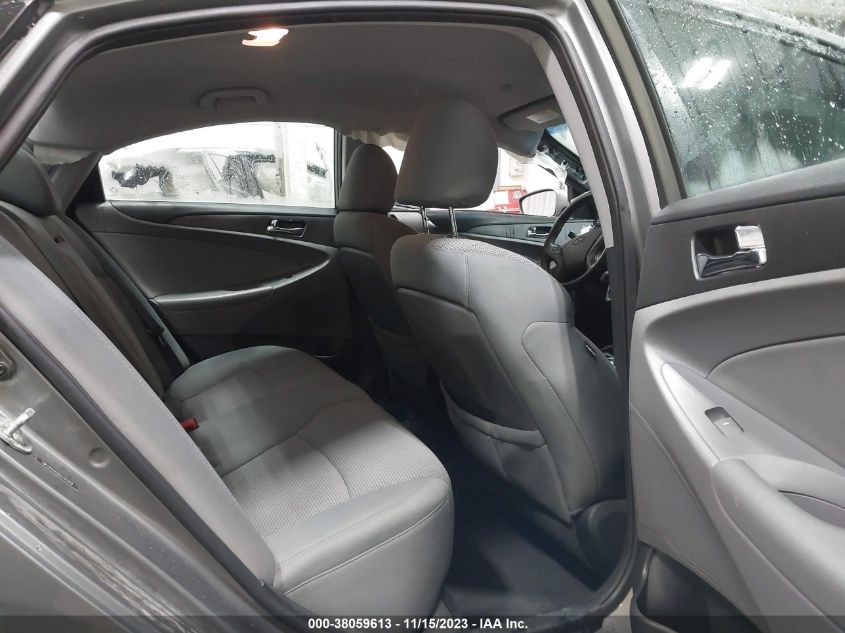 2013 HYUNDAI SONATA GLS - 5NPEB4AC6DH755419