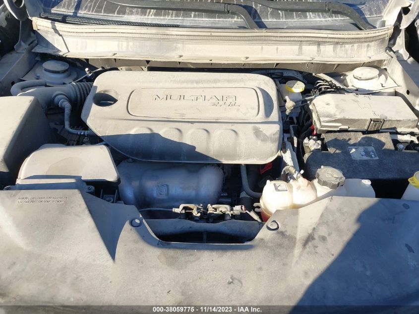 2019 JEEP CHEROKEE LATITUDE FWD - 1C4PJLCB8KD454339