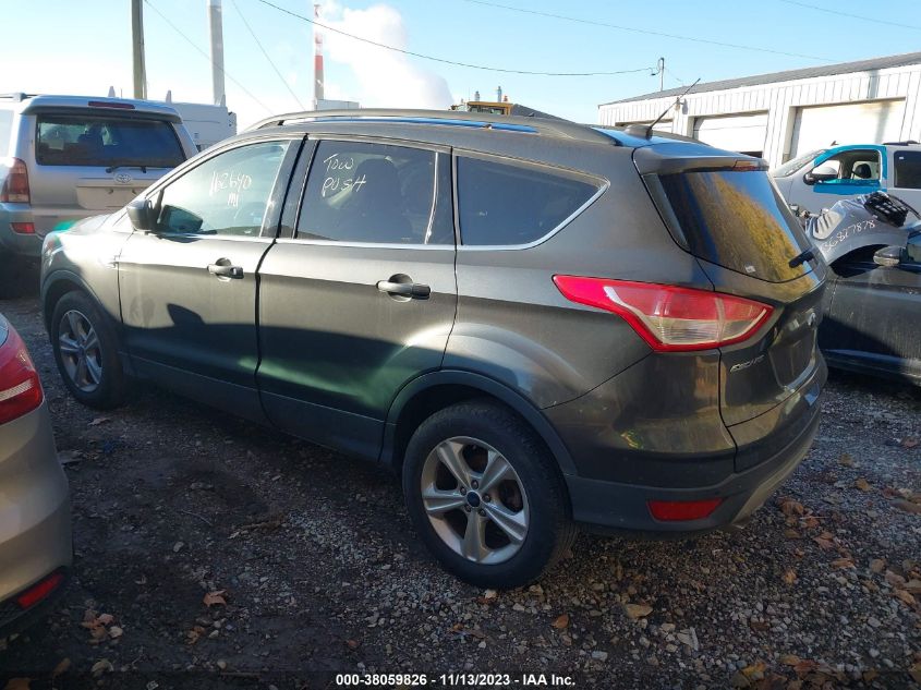 2016 FORD ESCAPE SE - 1FMCU9GX3GUB76094
