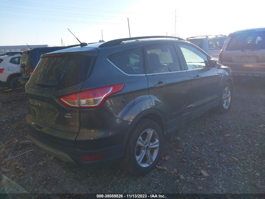 2016 FORD ESCAPE SE - 1FMCU9GX3GUB76094