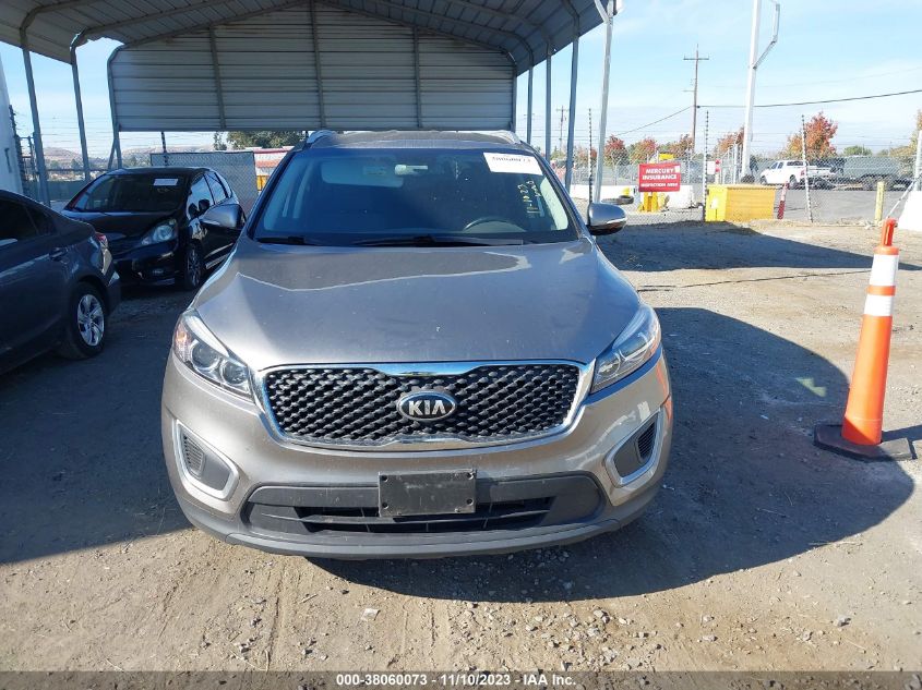 2018 KIA SORENTO LX V6 - 5XYPG4A57JG385306