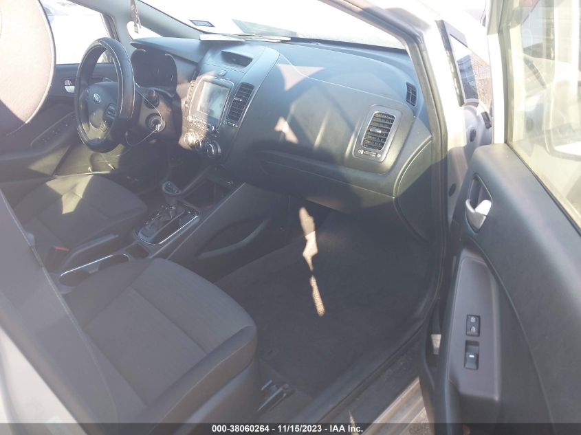 2018 KIA FORTE LX/S - 3KPFL4A74JE178894