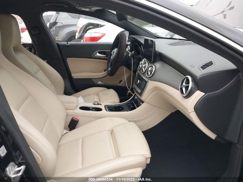 2018 MERCEDES-BENZ CLA CLA 250 WDDSJ4EB8JN583015