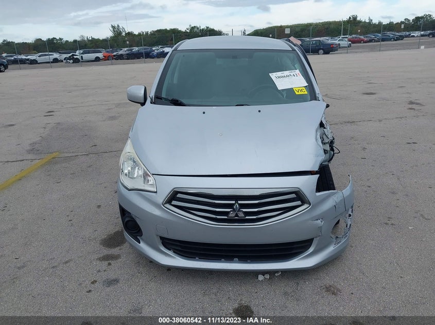VIN ML32F3FJ2JHF04096 2018 MITSUBISHI MIRAGE G4 ES