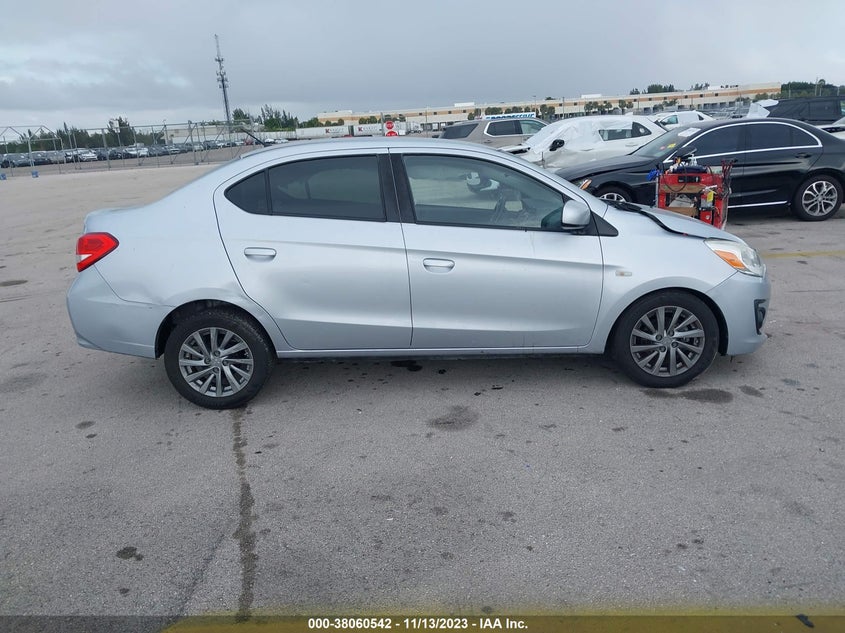 VIN ML32F3FJ2JHF04096 2018 MITSUBISHI MIRAGE G4 ES