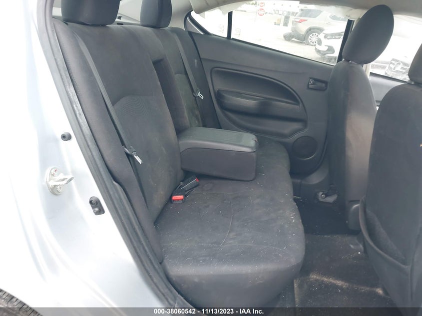 VIN ML32F3FJ2JHF04096 2018 MITSUBISHI MIRAGE G4 ES