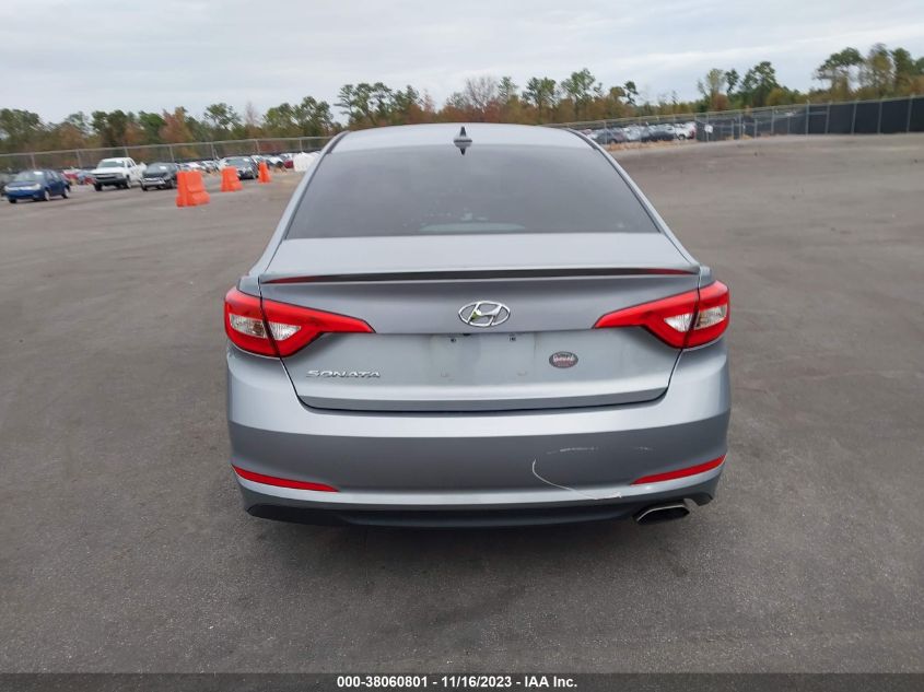 2016 HYUNDAI SONATA 2.4L SE - 5NPE24AF7GH312078