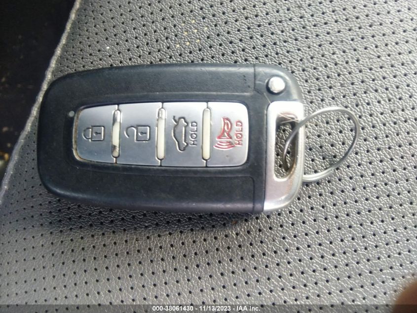 2014 HYUNDAI SONATA HYBRID LIMITED - KMHEC4A4XEA108127