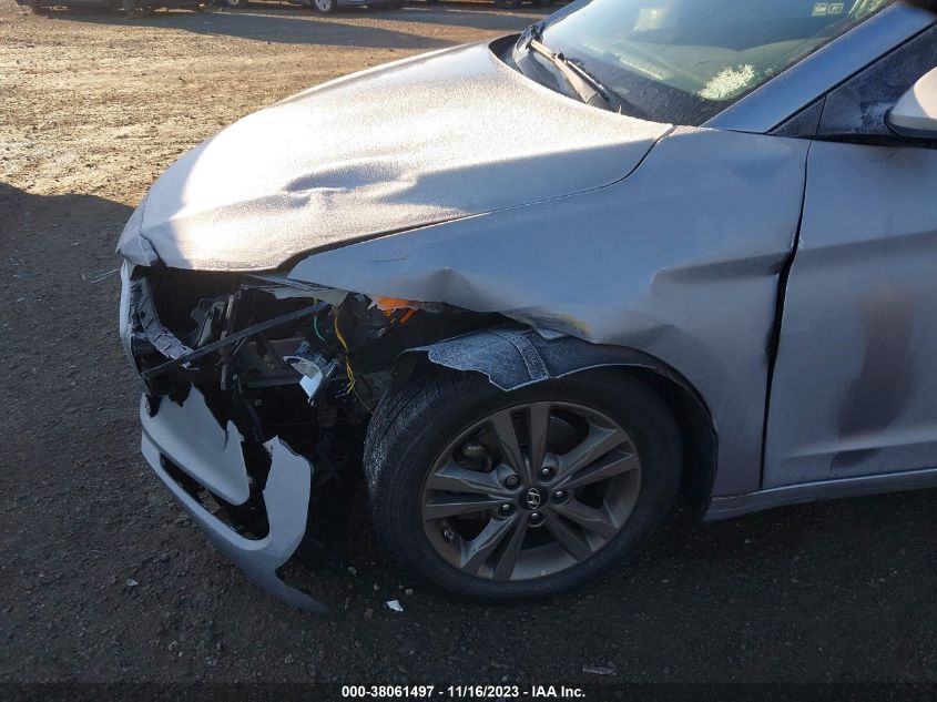 2017 HYUNDAI ELANTRA SE - 5NPD84LF2HH010013
