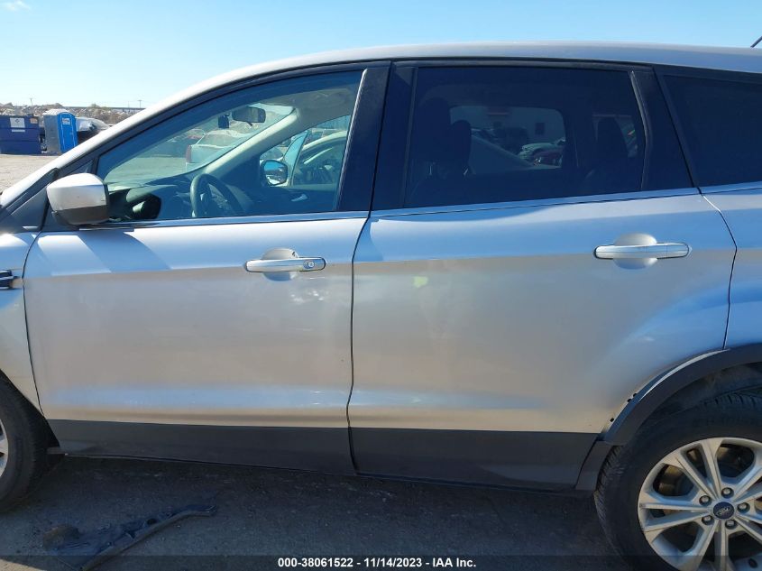 2017 FORD ESCAPE SE - 1FMCU0G99HUC52609