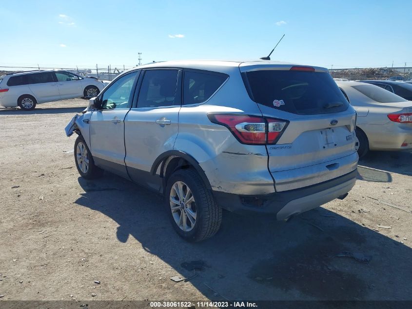 2017 FORD ESCAPE SE - 1FMCU0G99HUC52609