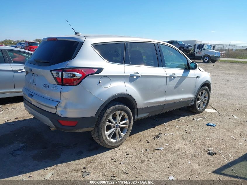 2017 FORD ESCAPE SE - 1FMCU0G99HUC52609