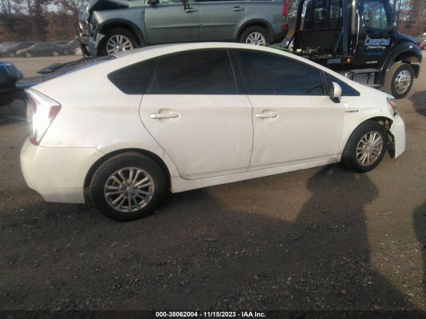 2013 TOYOTA PRIUS TWO - JTDKN3DU7D5680142