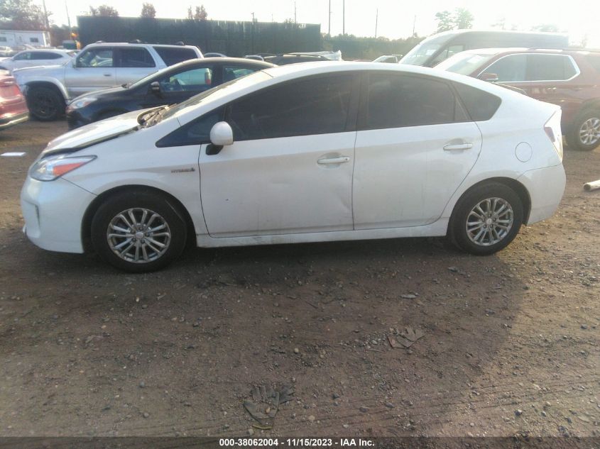 2013 TOYOTA PRIUS TWO - JTDKN3DU7D5680142