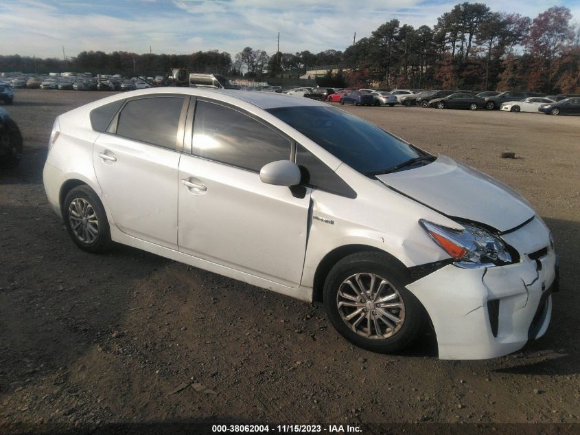 2013 TOYOTA PRIUS TWO - JTDKN3DU7D5680142