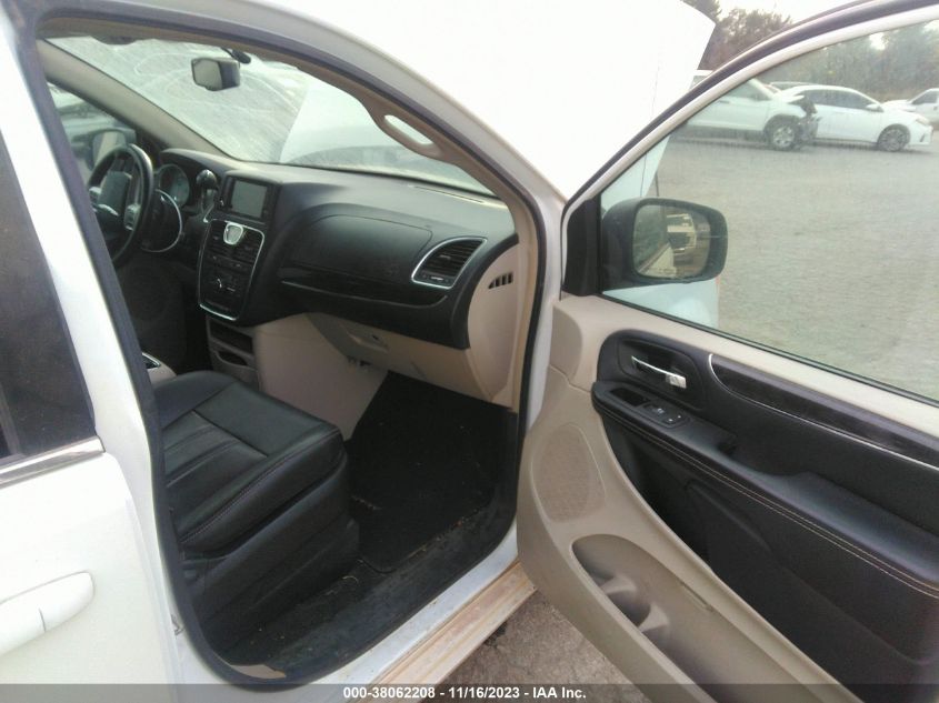 2016 CHRYSLER TOWN & COUNTRY - 1C4RC1BG5GR212617