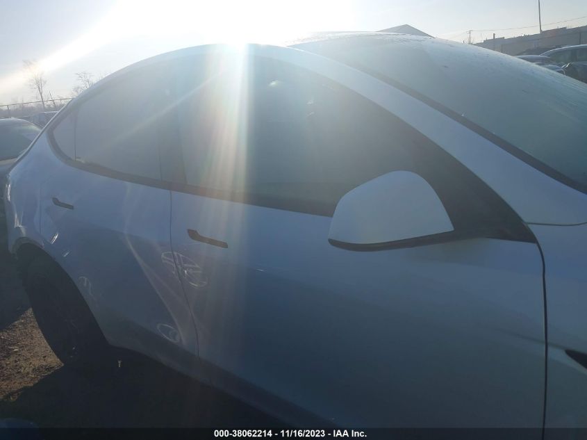 2020 TESLA MODEL Y LONG RANGE - 5YJYGDEEXLF050453