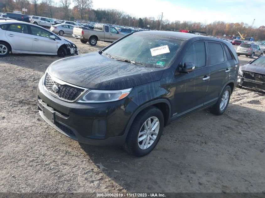 2014 KIA SORENTO LX - 5XYKTCA68EG508335