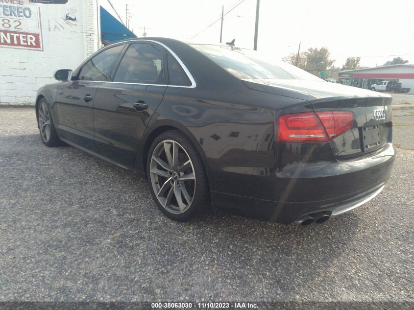 2013 AUDI S8 WAUD2AFD5DN010735