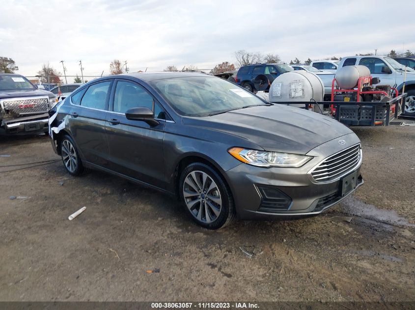 3FA6P0T91LR202209 Ford Fusion SE